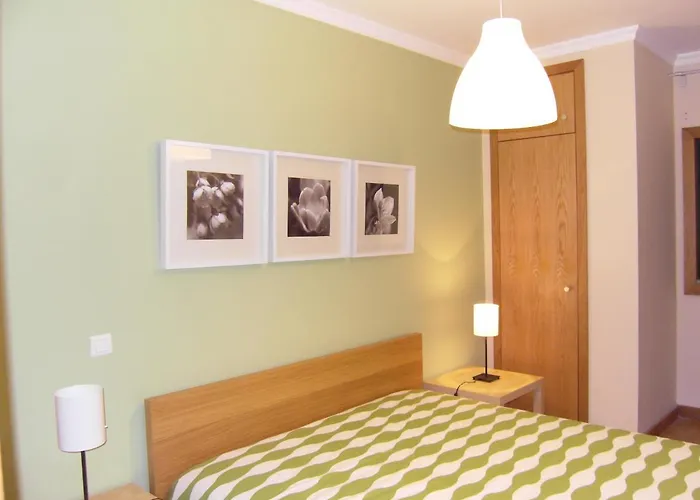 Anadia Chic Φουνκάλ